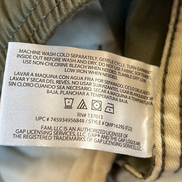 Gap Twill Jogger. Size Large - Picture 8 of 8